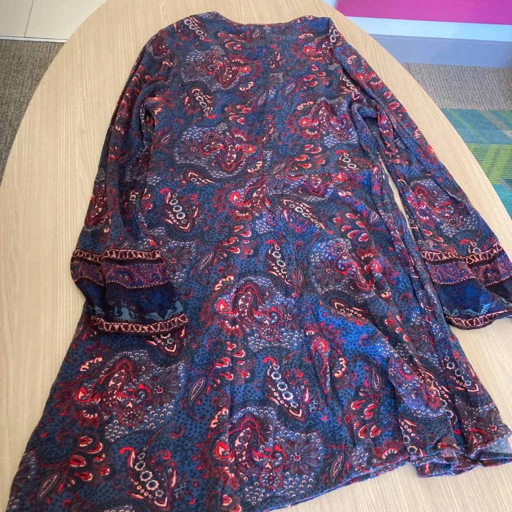 American Eagle Paisley Print Dress Medium Blue and Red Long Sleeve Short July 4 - Image 3