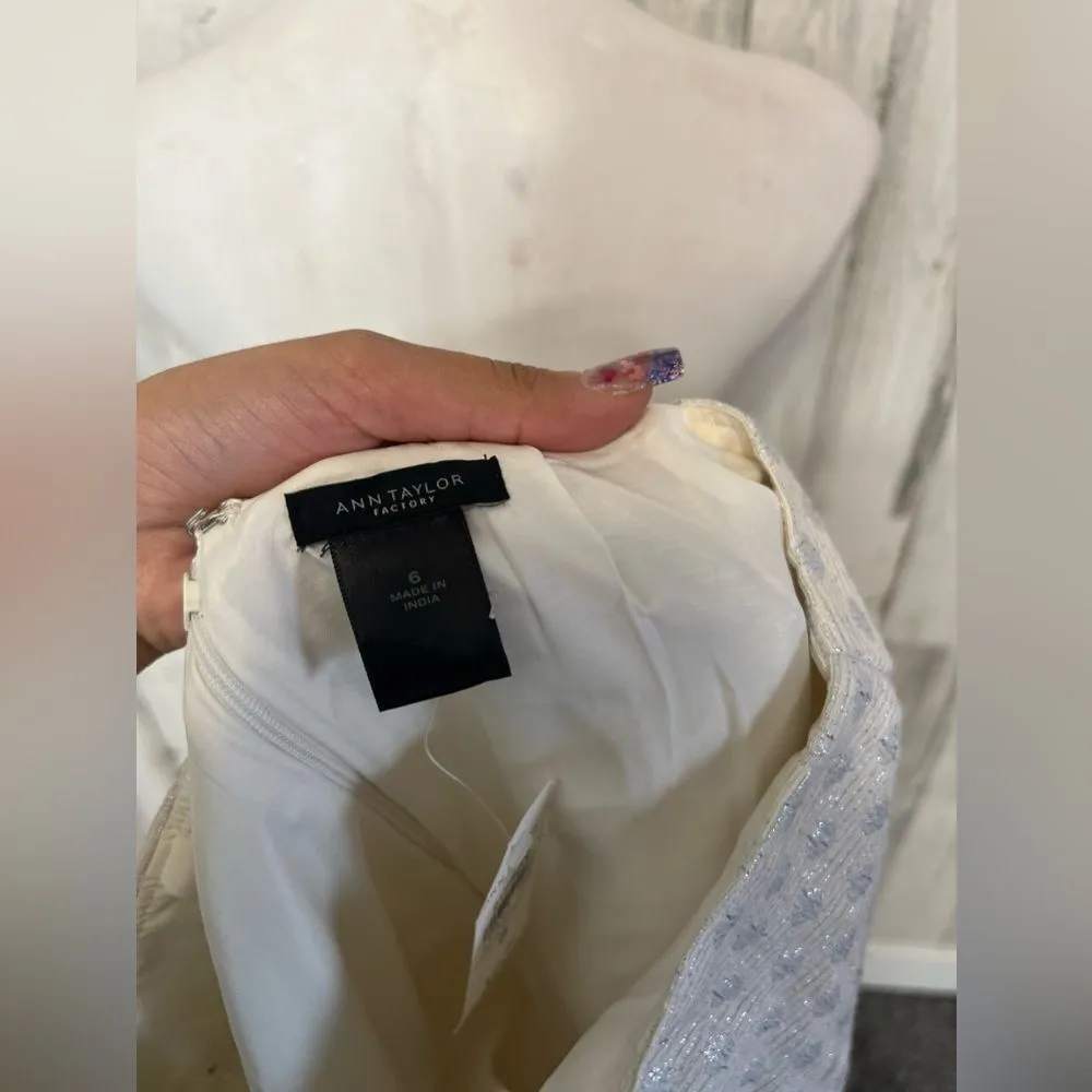 Ann Taylor  Loft skirt - Image 2