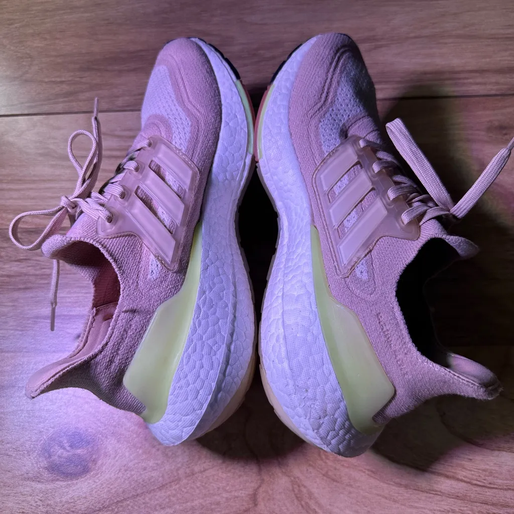 Adidas  Women's Beige and Neon Sneakers - Image 4