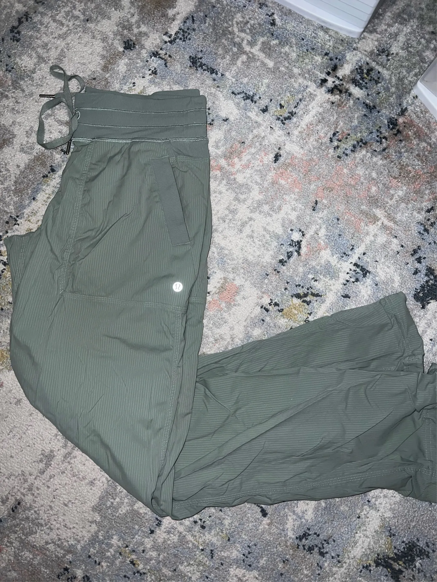 Lululemon Dance Studio Pants Mid-Rise - Image 2