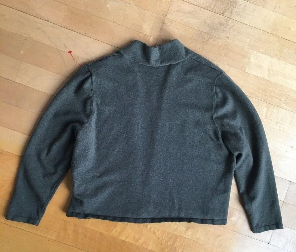 Kerah Cropped, Open Front Cardigan, Olive Green, Size L Size L - Image 4