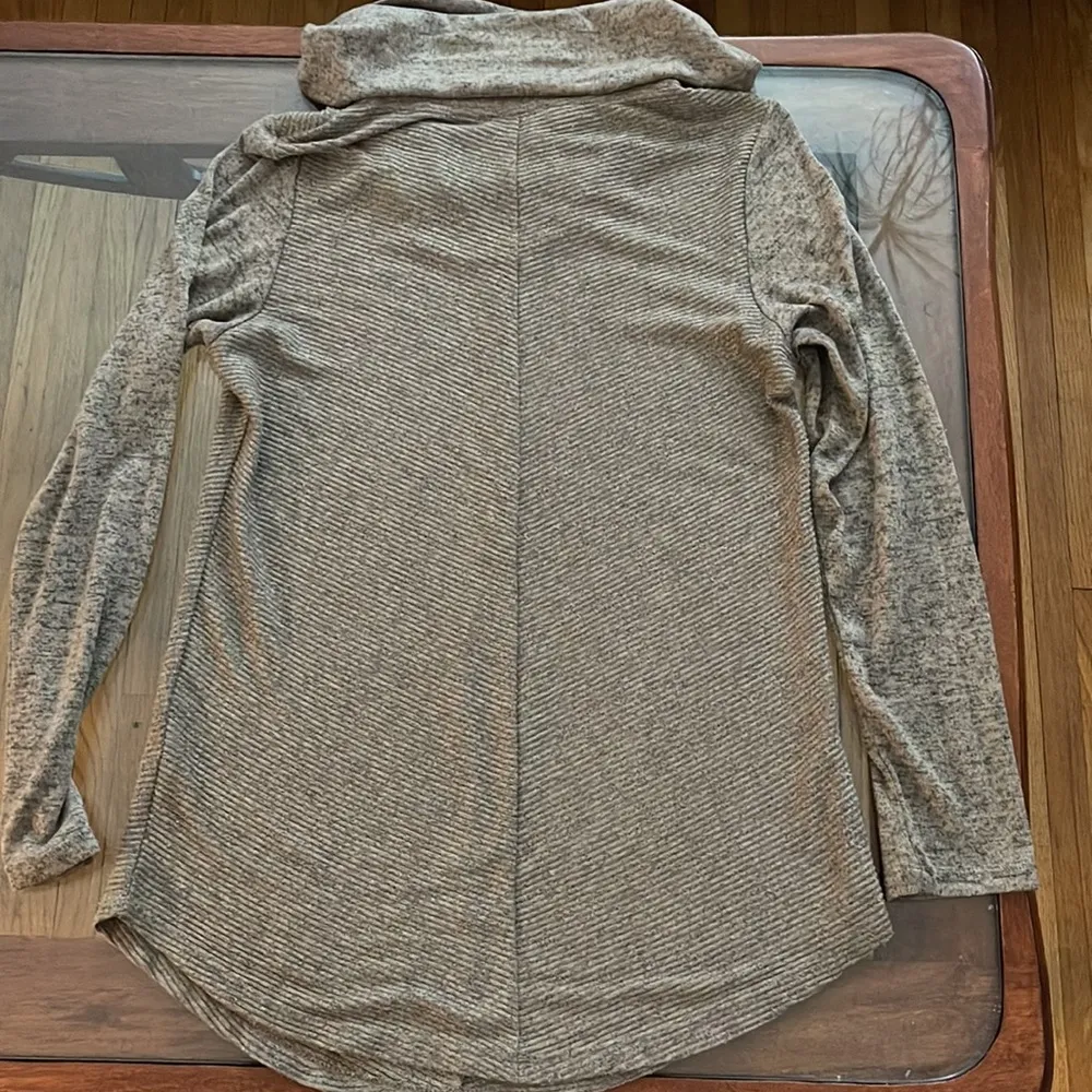 TRIBAL COWL NECK TUNIC SWEATER. Size M - Image 3