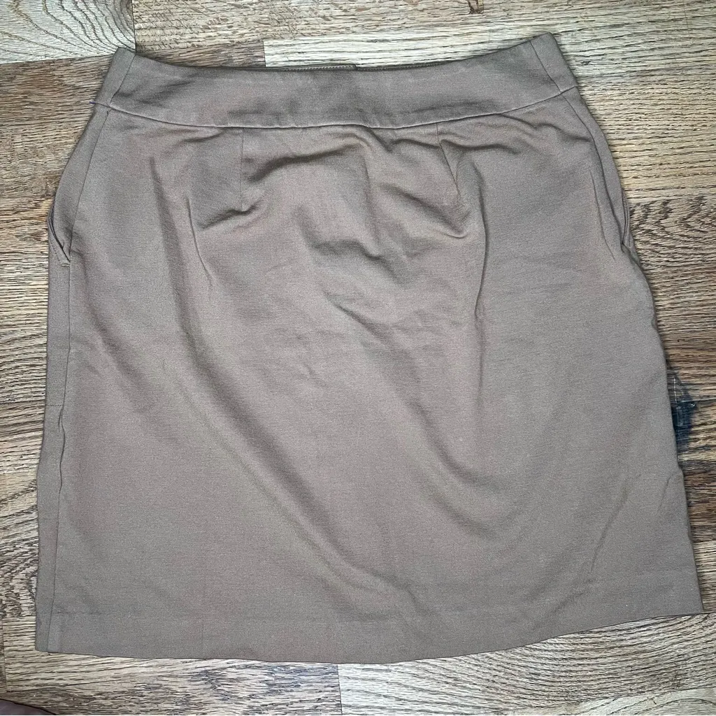 Jjill women Tan Brown Knit Short mini Skirt S PETITE  button front - Image 8