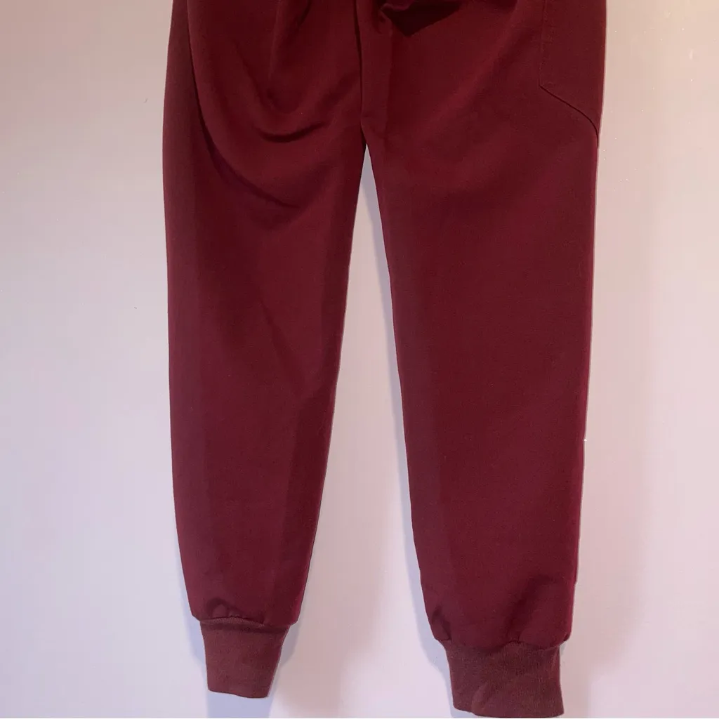 Figs Zamora Jogger Scrub Pants Women XS Burgundy Nurse Active Workwear Lounge - Image 7