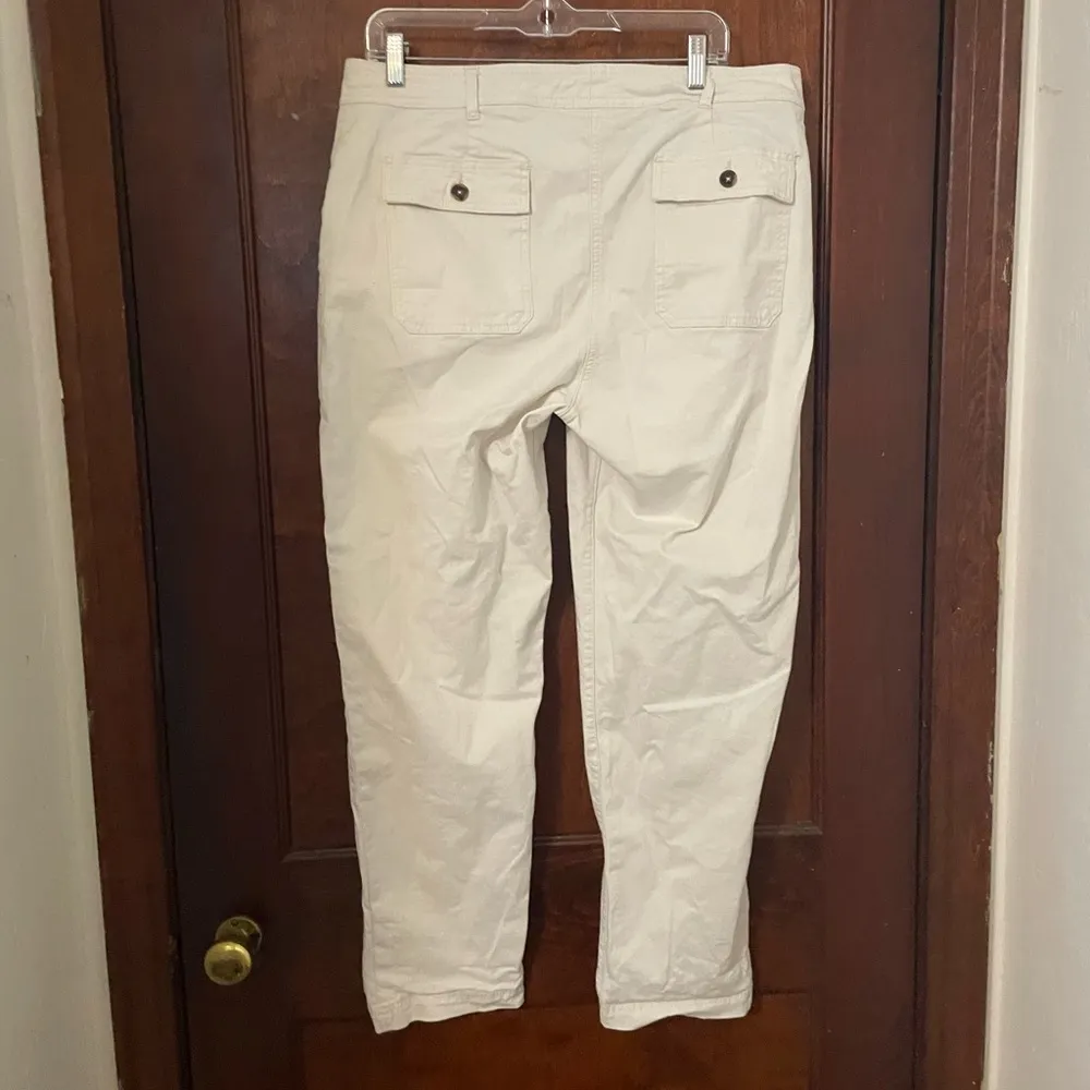 Boden Abingdon Khaki Pants Size 12 - Image 5
