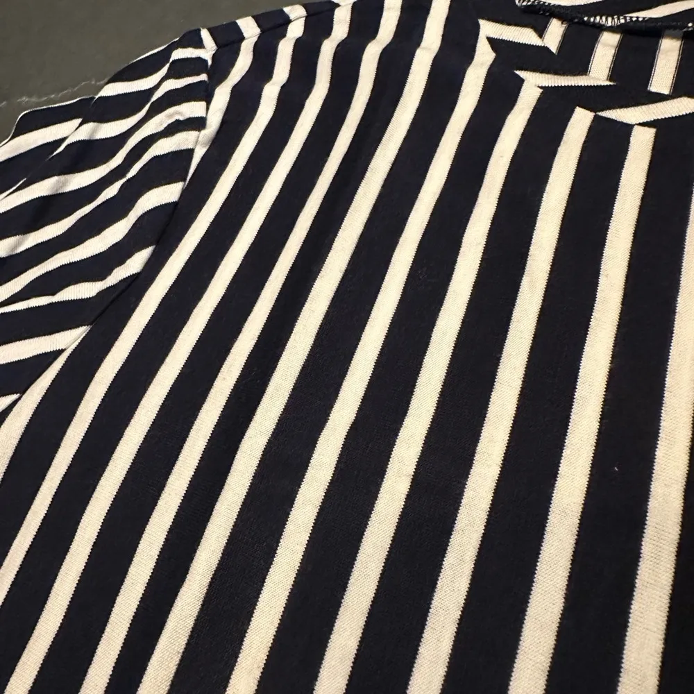 Fine Cotton Striped Black and Yellow T-Shirt - Image 6