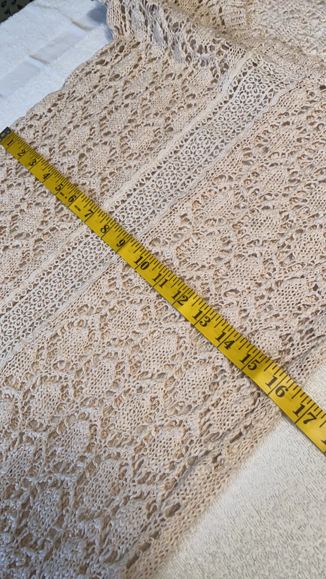 sweater high/low style open crochet style size small - Image 5