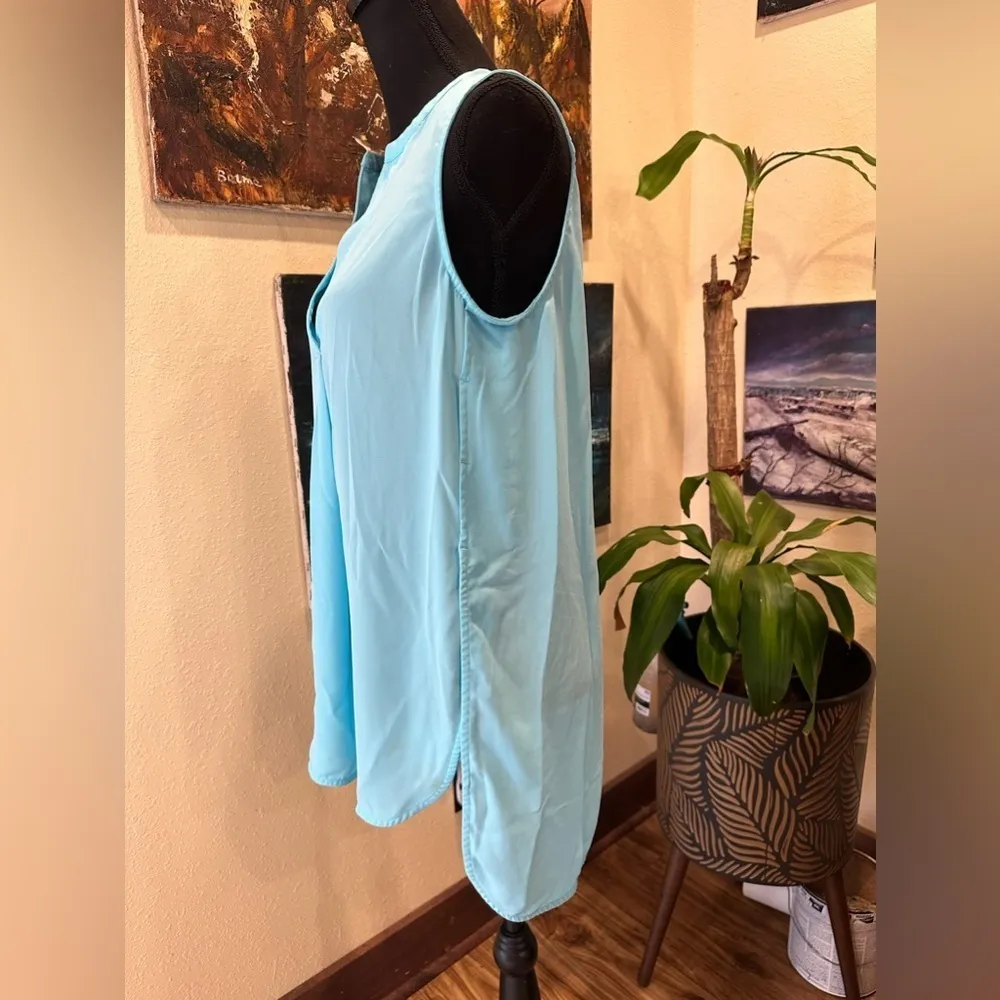 EUC KAARI BLUE V-Neck Sleeveless High Low Dress Top Blouse Career Summer - Image 2