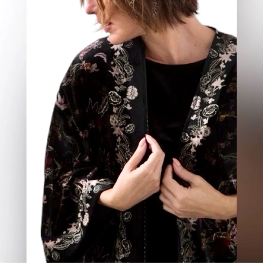 Chico's Black Crushed Velvet Jewel-Toned Floral Imprinted Oversized Boho… - Image 4