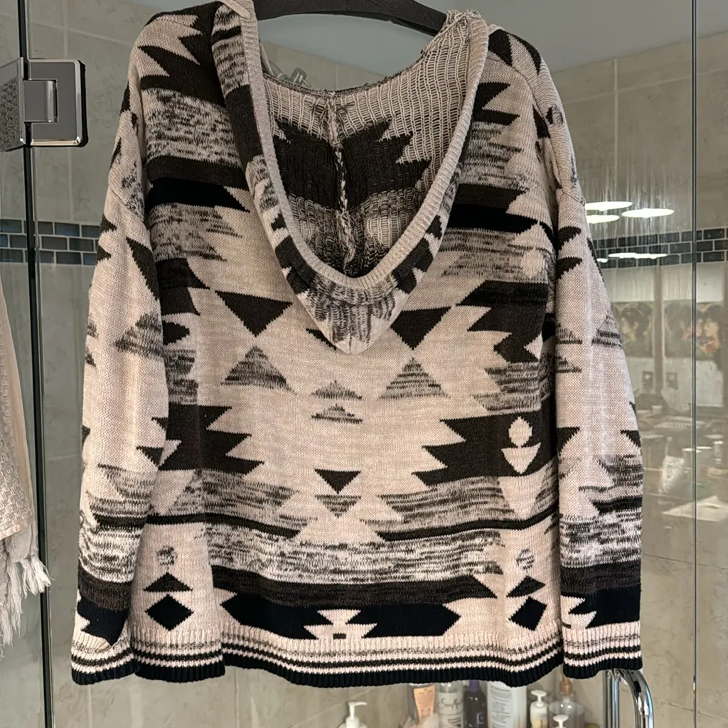 American Eagle Aztec Southwest‎ Boho, Medium - Image 6