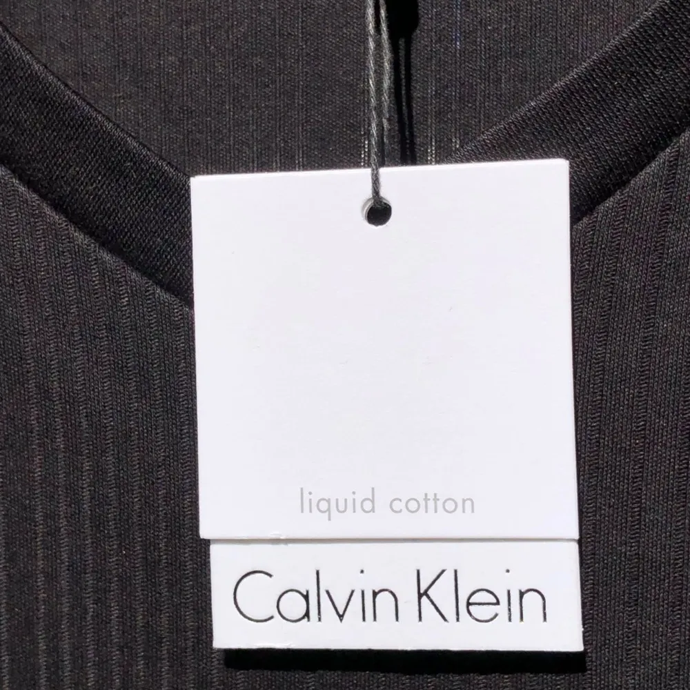 Calvin Klein 💯 Liquid cotton Black t-shirt w/textured stripes XXL - Image 2