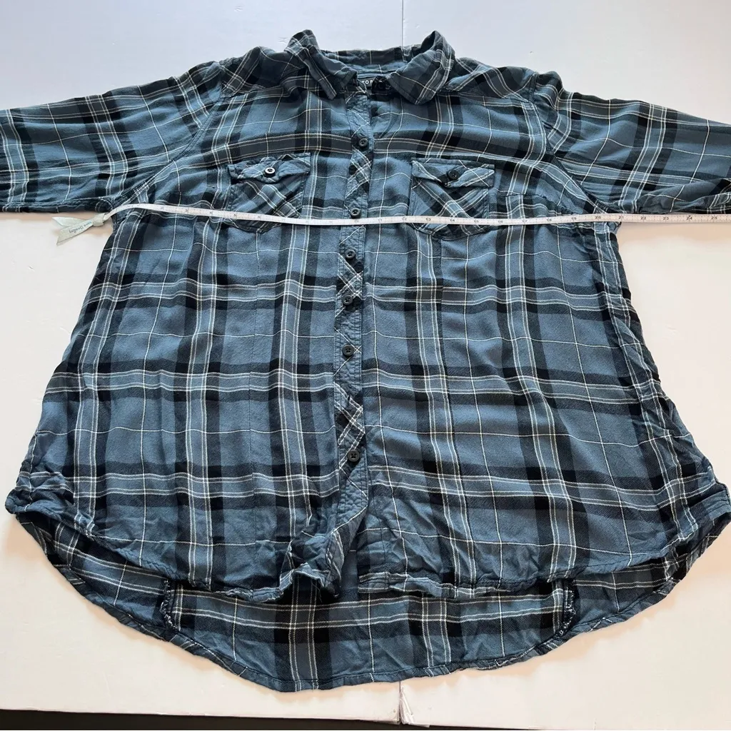 Torrid Blue Plaid Challis Button Down Long‎ Sleeve Twill Camp Shirt Size 1X - Image 7