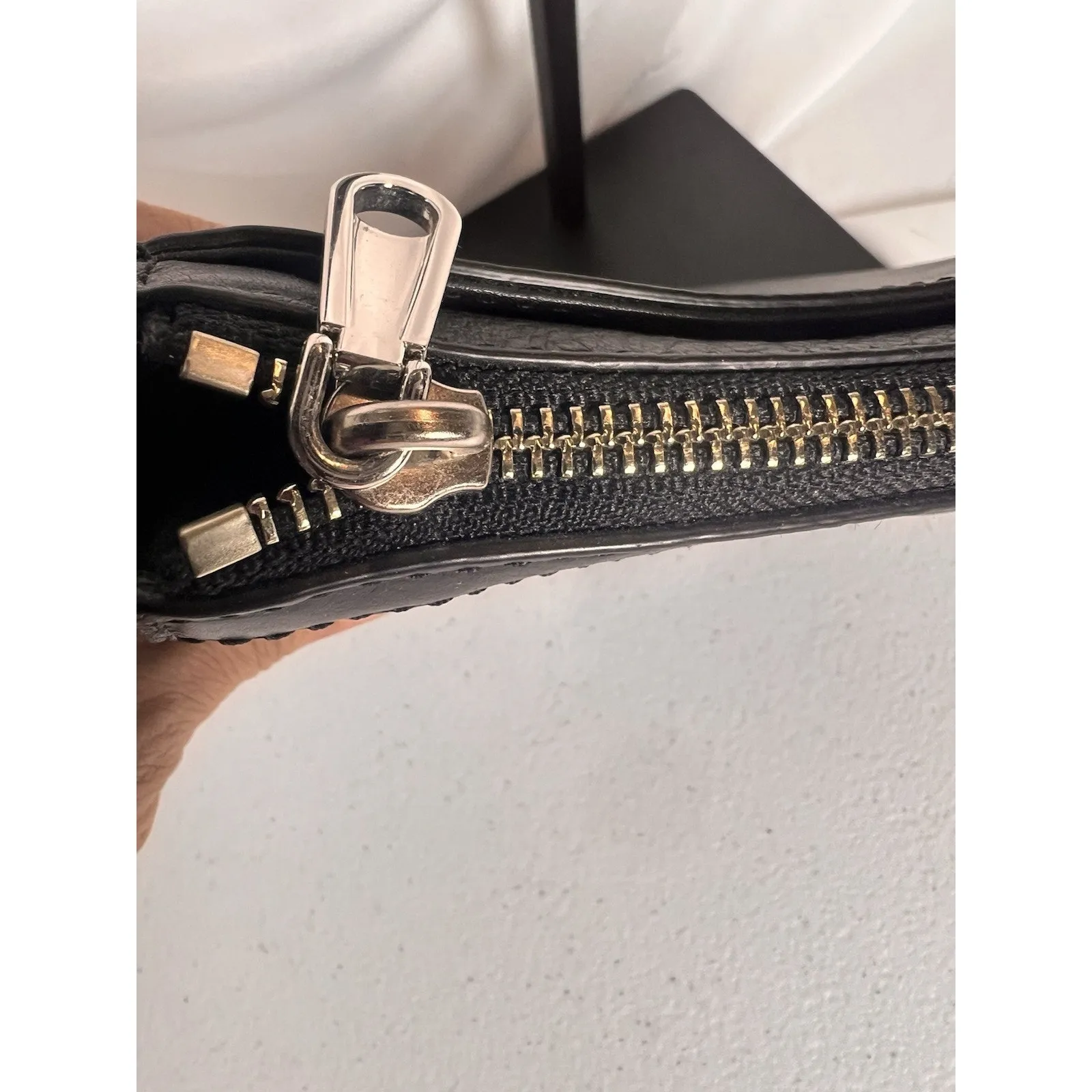 Rebecca Minkoff‎ Love Chevron Quilted Leather Top-Zip Crossbody Bag Black - Image 5