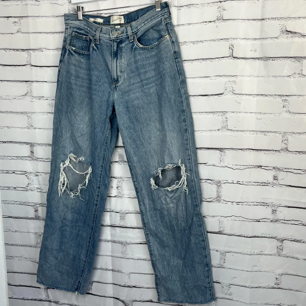 Universal Thread 90s Baggy Straight Distressed Light Wash Jeans Women’s 8/29 Y2K - Image 8