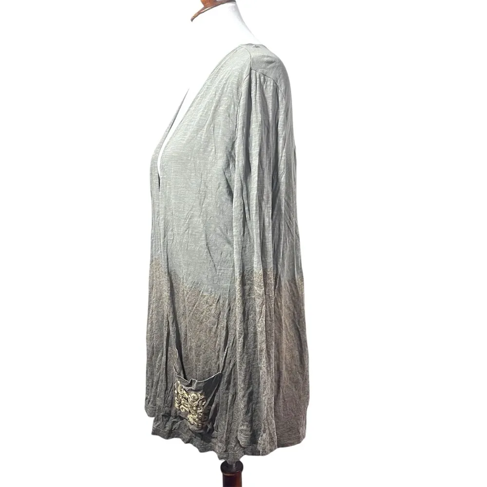 LOGO by Lori Goldstein Green Cotton lightweight cardigan w/ gold embellishment - Image 3