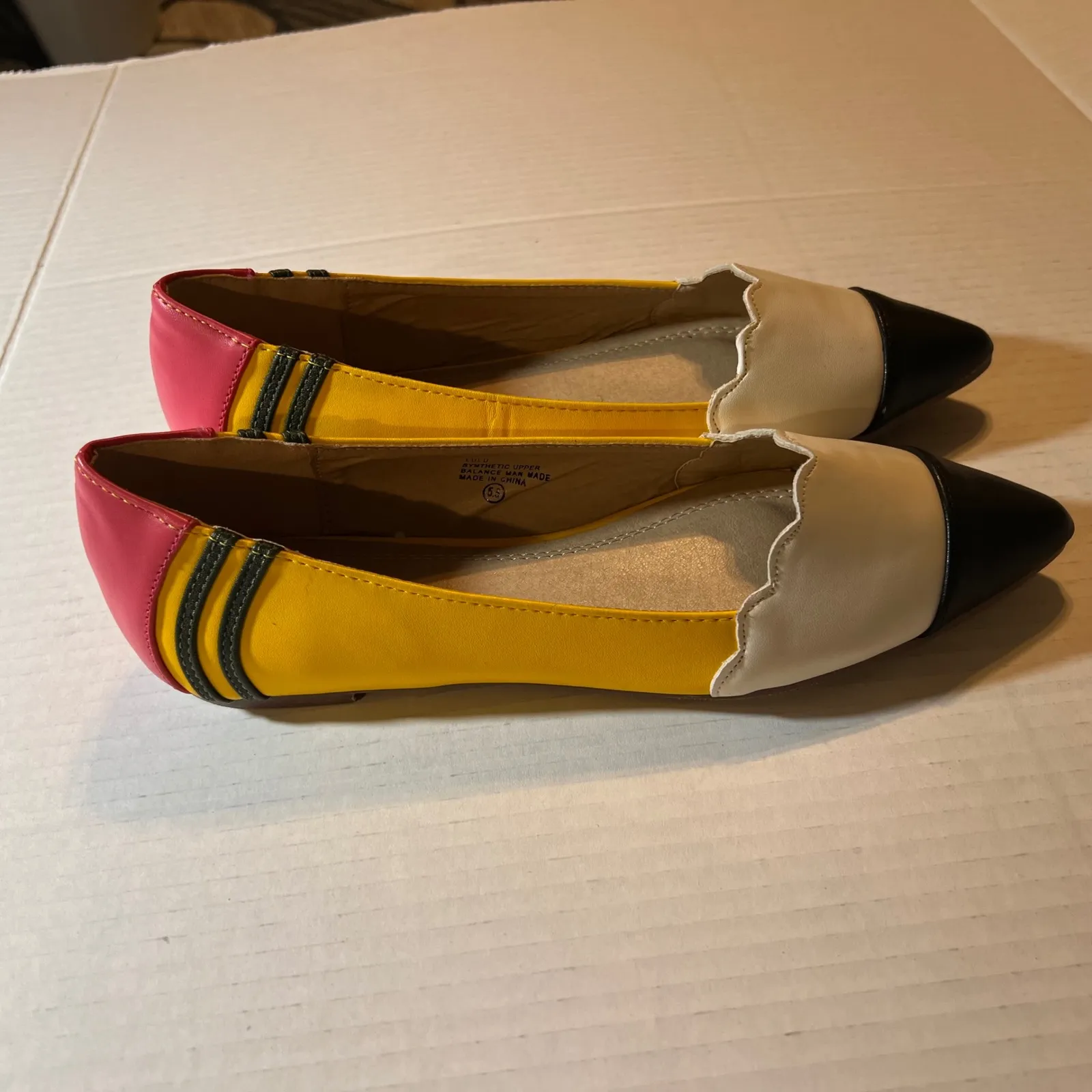 J.Adams Pencil Flats Pointed Toe Slip On Yellow White Black Women's Size‎ 5.5 - Image 8