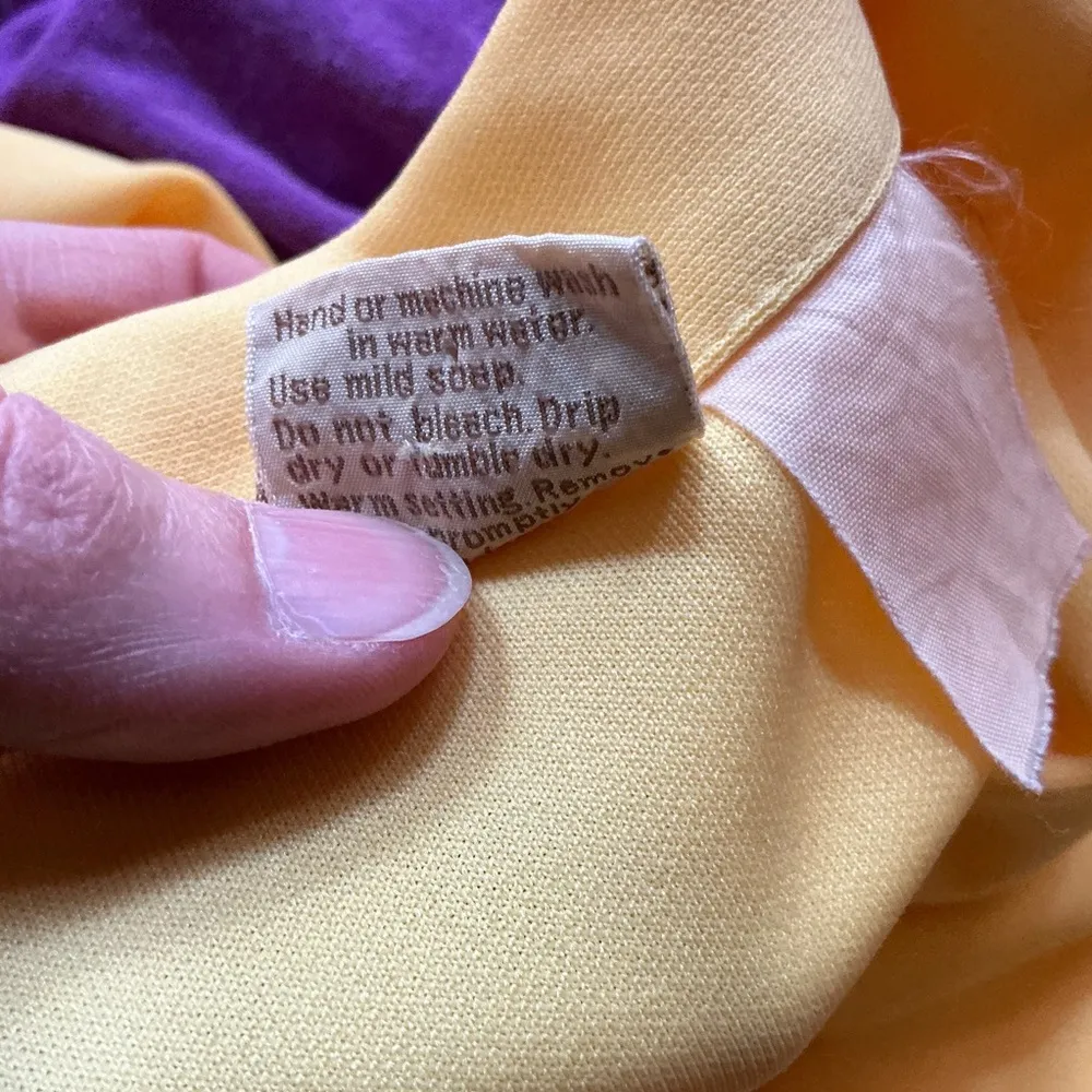 Vintage 70s bright yellow big collar track jacket - Image 4