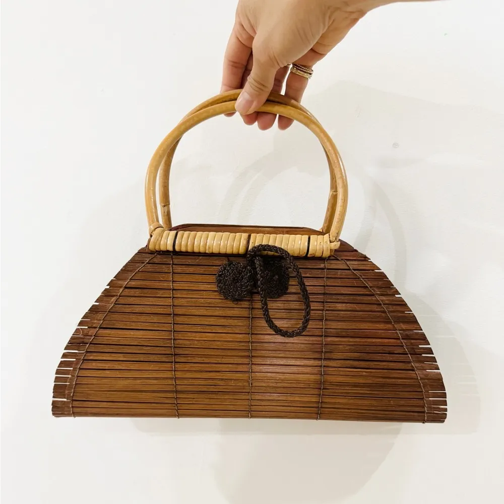 Mistero vintage natural bamboo small half moon handbag EUC Brown - Image 7