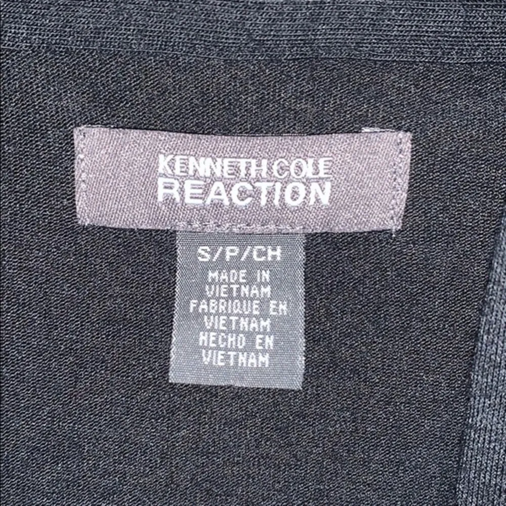 Kenneth Cole Reaction blouse Long Sleeve V-Neck - Image 3