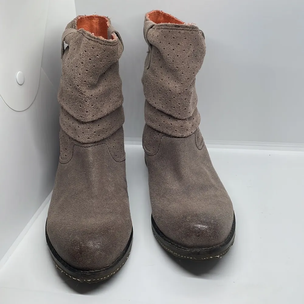 OTBT Poulsbo Brown Slouch Booties 8 - Image 4
