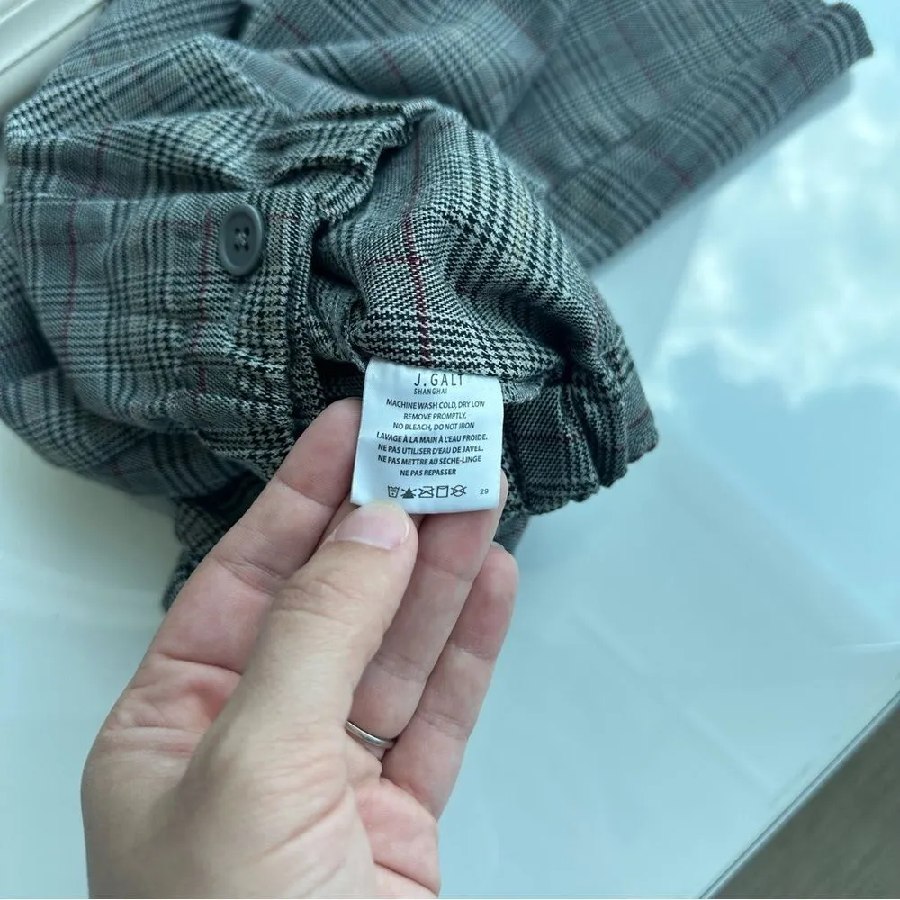 John Galt  Houndstooth Plaid Cutoff Raw Hem Shorts Size XS-S - Image 6