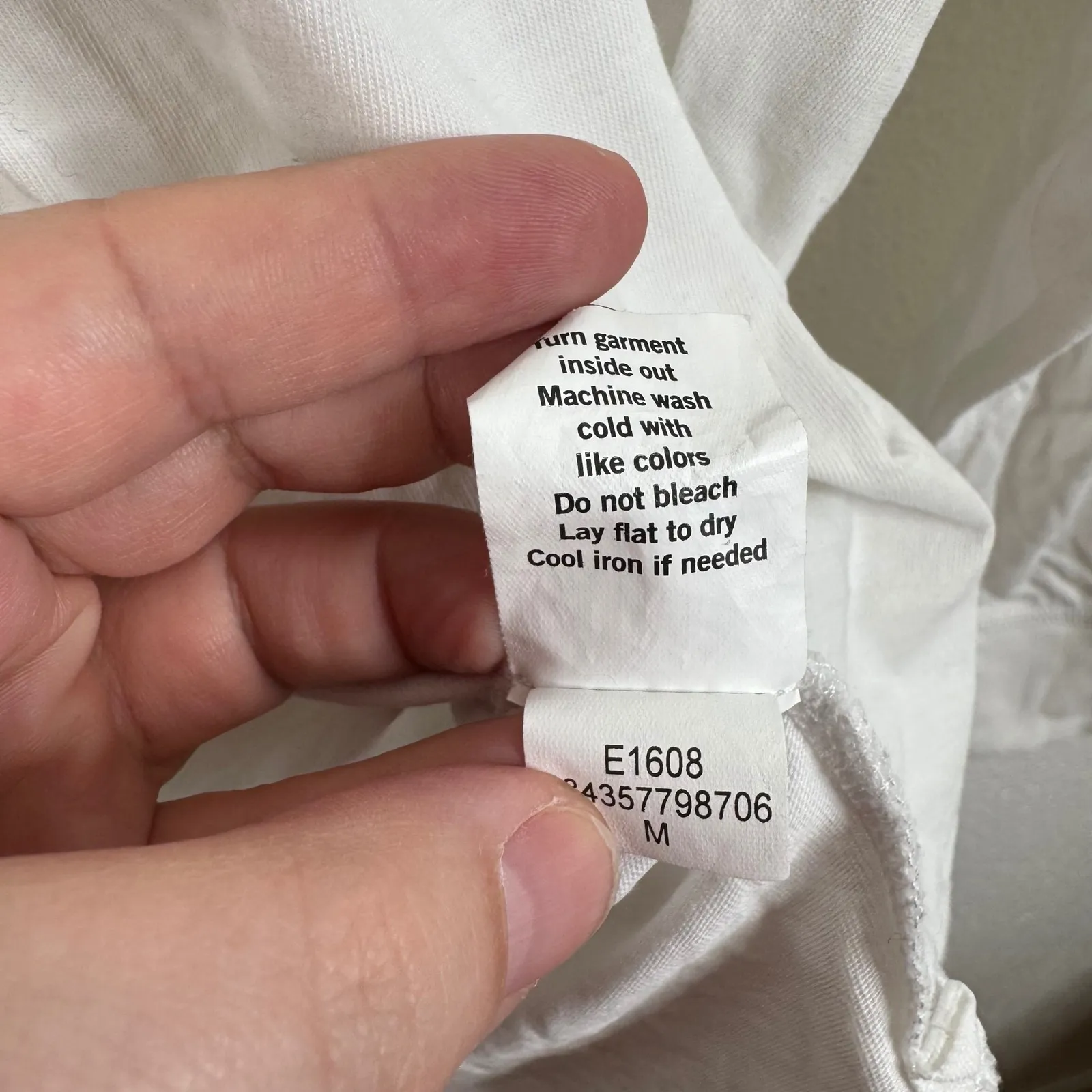 AYR White Pima Cotton Long Sleeve Tee Size Medium - Image 5