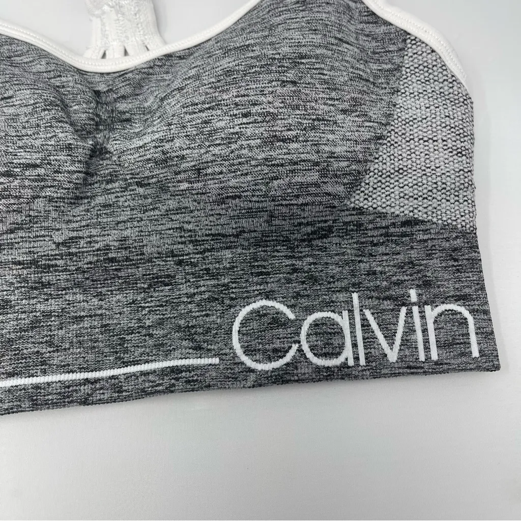 Calvin Klein Womens Size Small performance activewear‎ sports bra. - Image 2