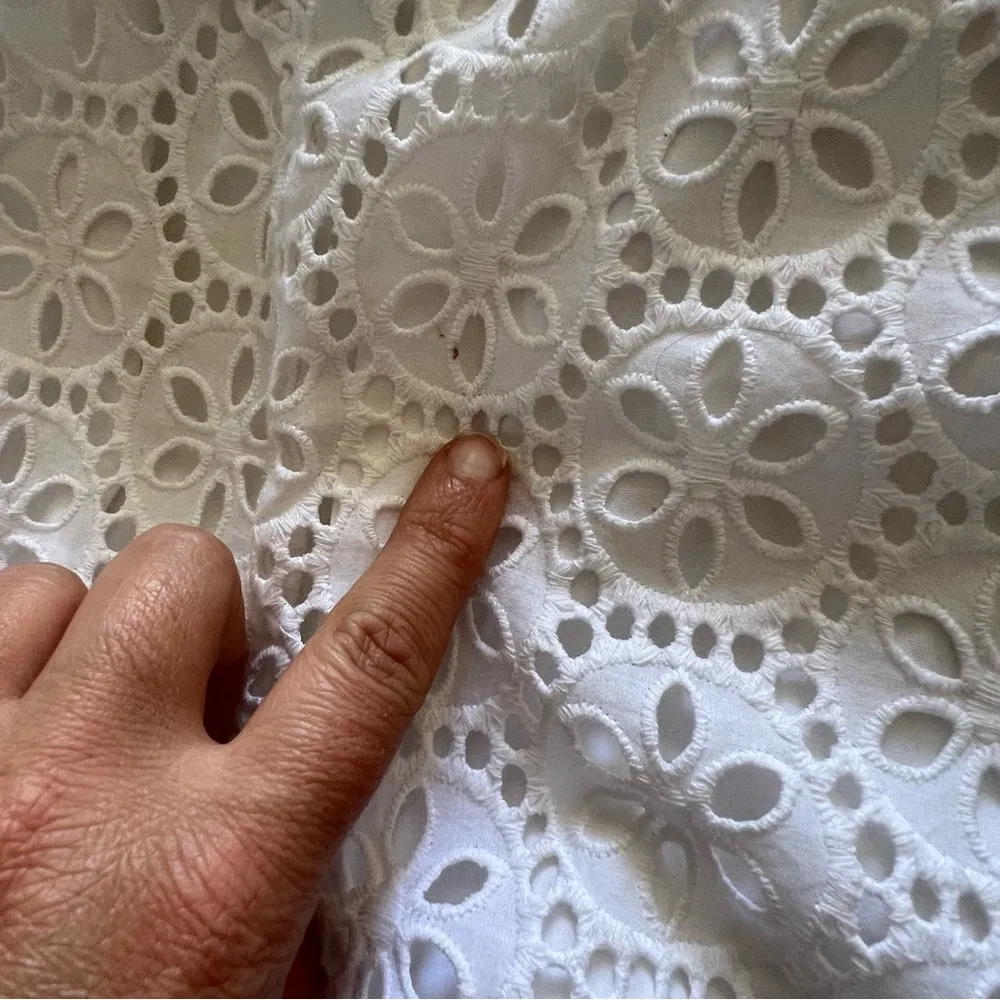 LILLY PULITZER Primm (sand dollar) Eyelet Dress in Resort white large - Image 6