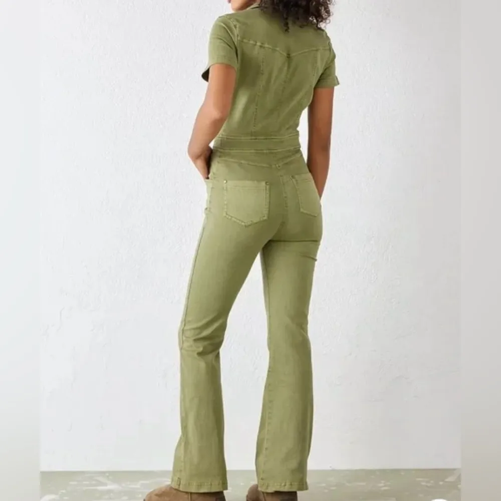 Urban Outfitters Emma Stretch Denim Flared Jumpsuit in Olive Green Size Small - Image 4