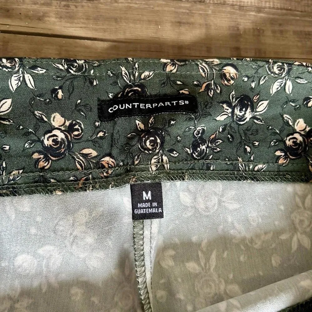 Counterparts Women’s Pull-On Ankle Pants In Floral Design - Forest Green SZ M - Image 2