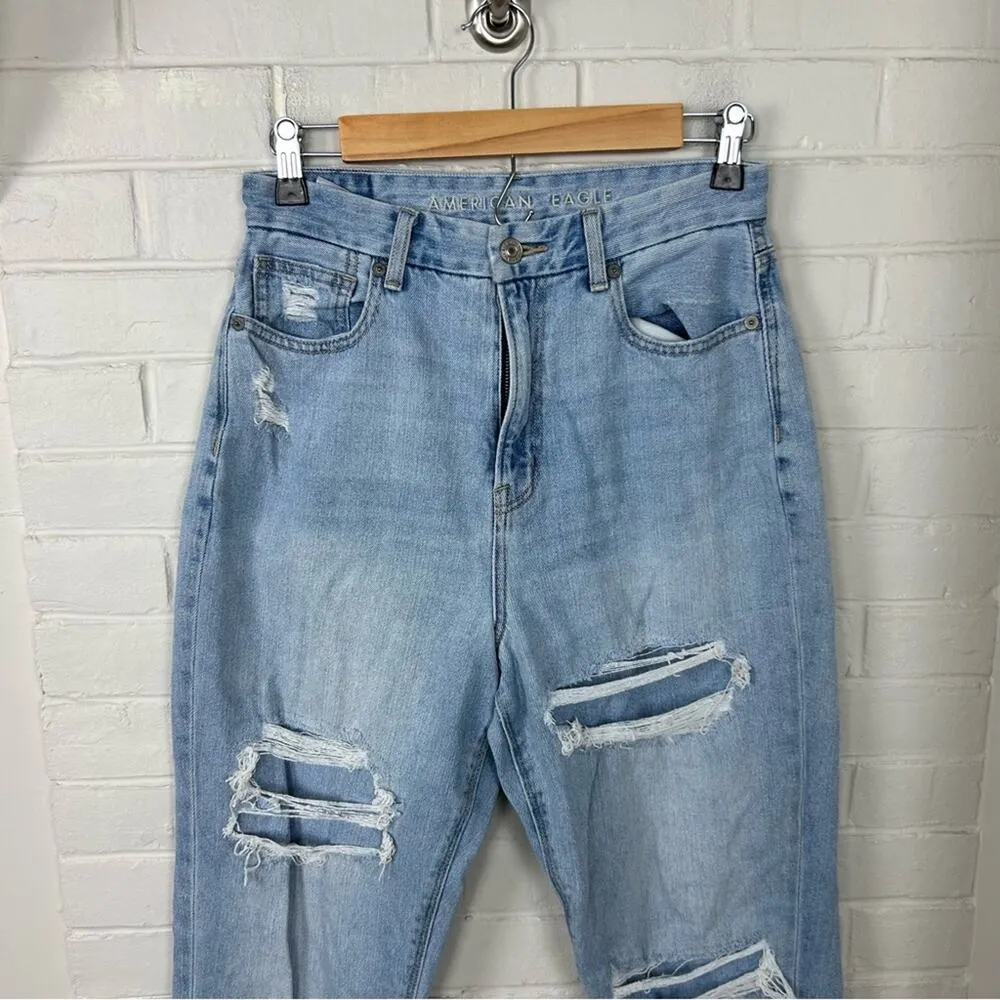 American Eagle Light Wash Distressed Curvy Mom Jean Size 4 - Image 5