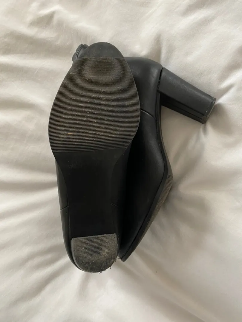 Crown & Ivy Black Booties - Image 2