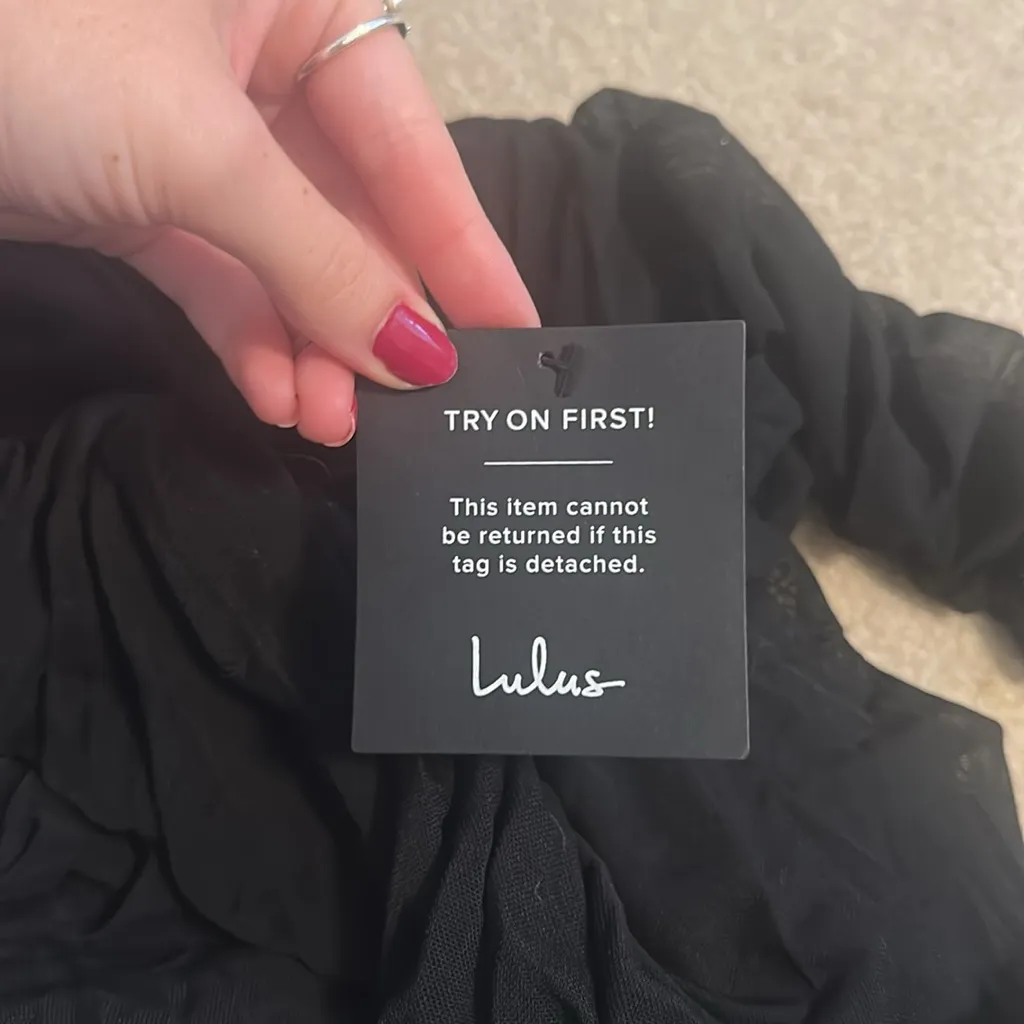 Lulus Black Off - Image 3