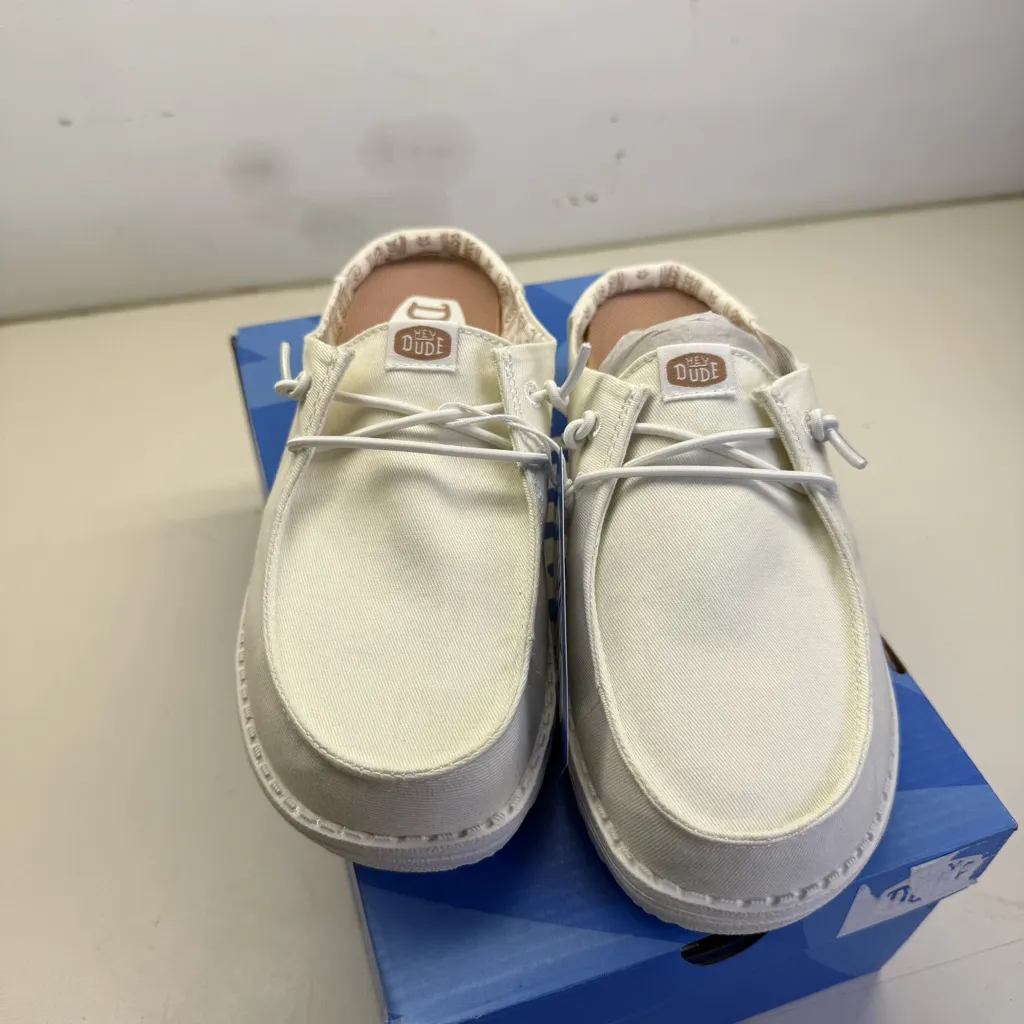 NIB Hey Dude Wendy Slip‎ Stretch Canvas All White Mule Casual Shoe Comfort W6 - Image 2