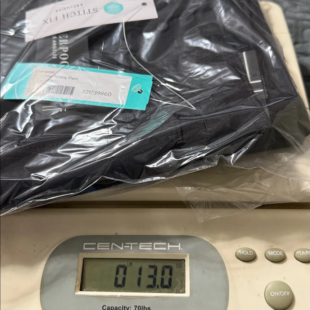 Liverpool Madonna women’s size 4P/27 black skinny pants new with tags - Image 9