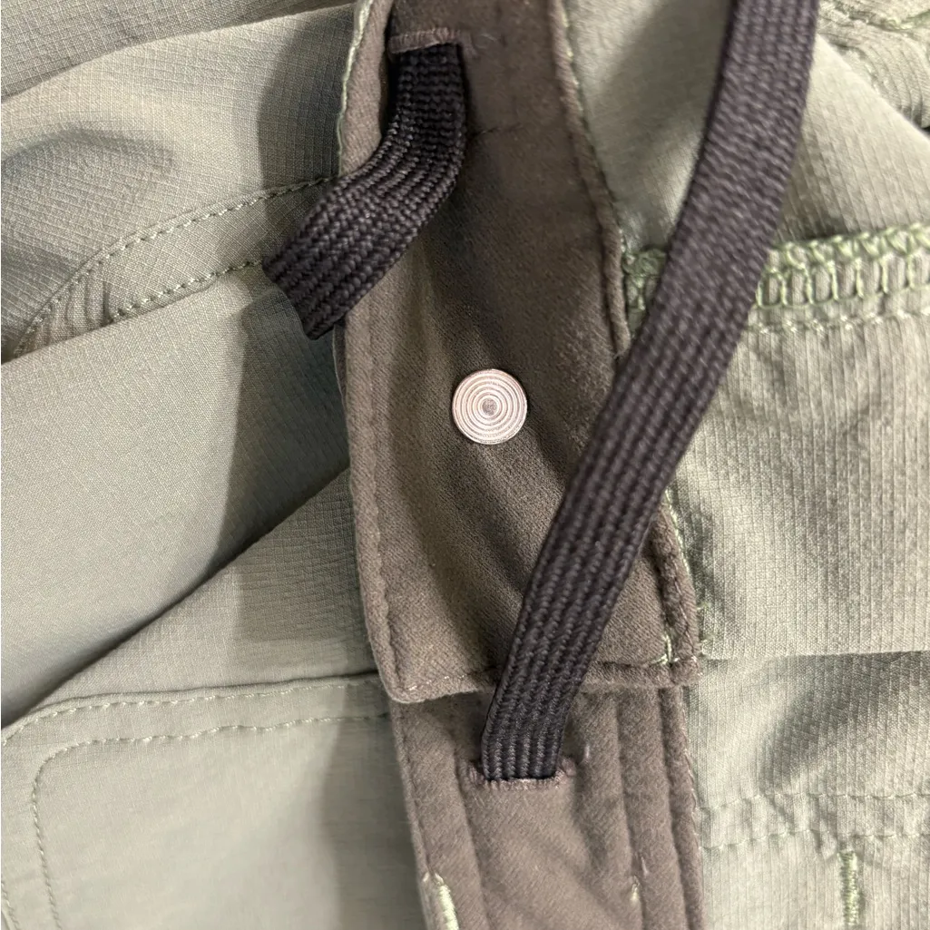 Outdoor Research Green Hiking Shorts 6 Women’s Trail Quick Dry Stretch Gorpcore - Image 9