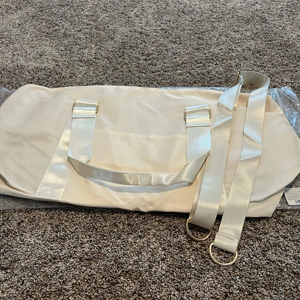 NWT Rachel Zoe Amalfi Weekender - Image 5