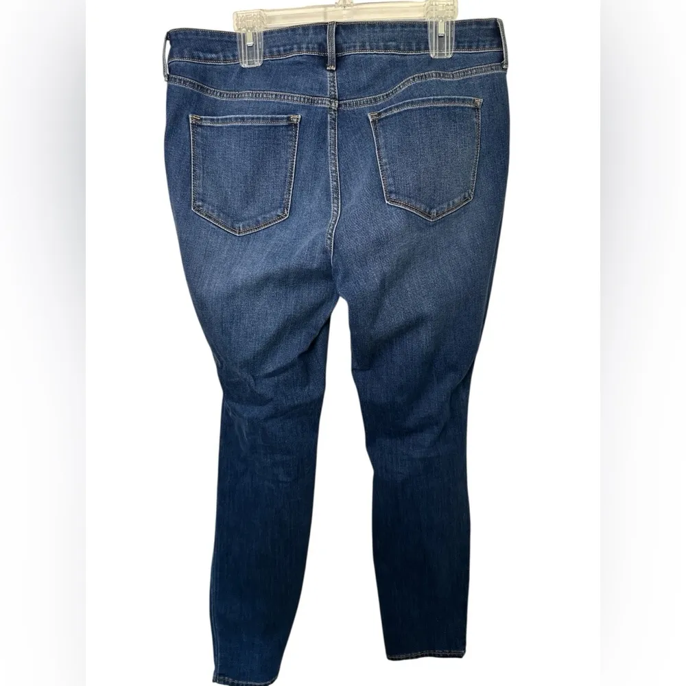 Old Navy Pop Icon Skinny Distressed Blue Jeans Size 16 - Image 3