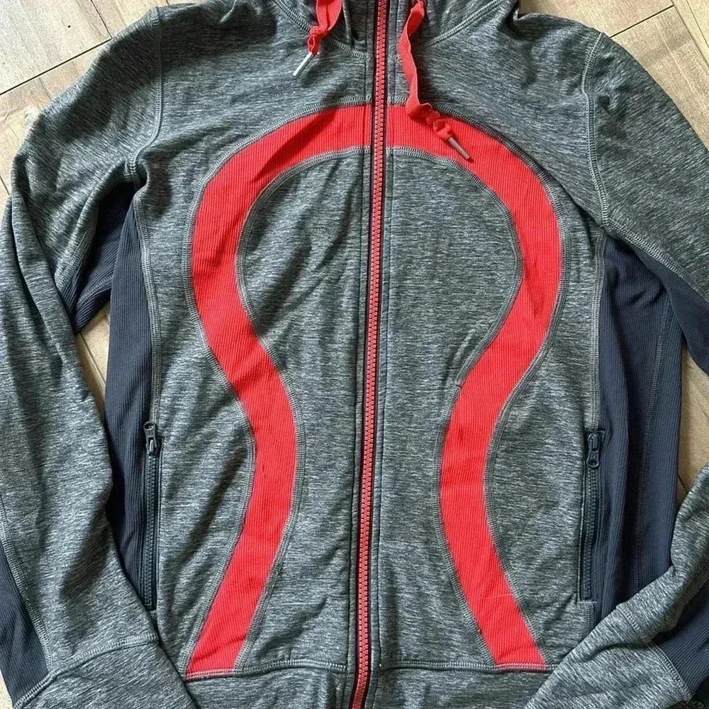 Lululemon Stride Jacket in Heathered Gray & Dark Orange Size 6 - Image 2