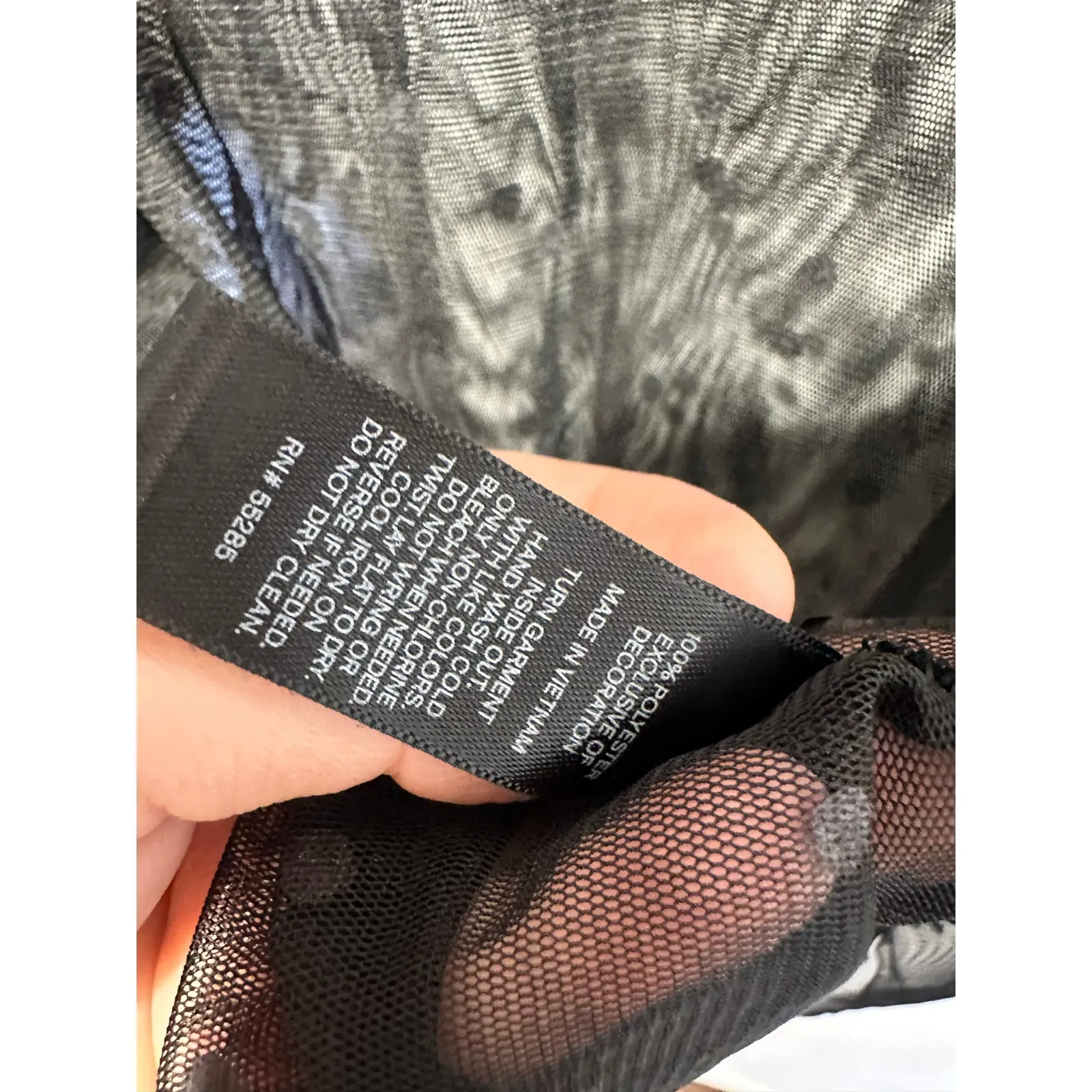 EXPRESS Medium Black Sheer Velvet Polkadot Flutter Sleeve Blouse - Image 8