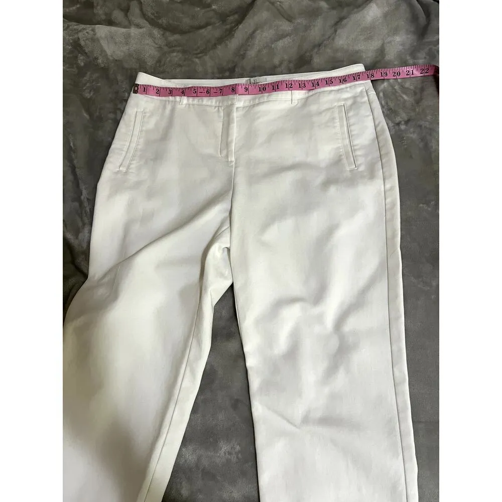 SO Slimming Chico's white dress  pants stretch and front and rear pockets - Image 4