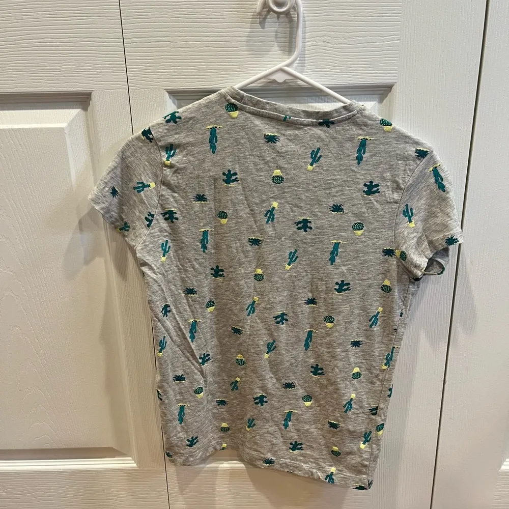 Gray succulent Primark T-shirt - Image 2