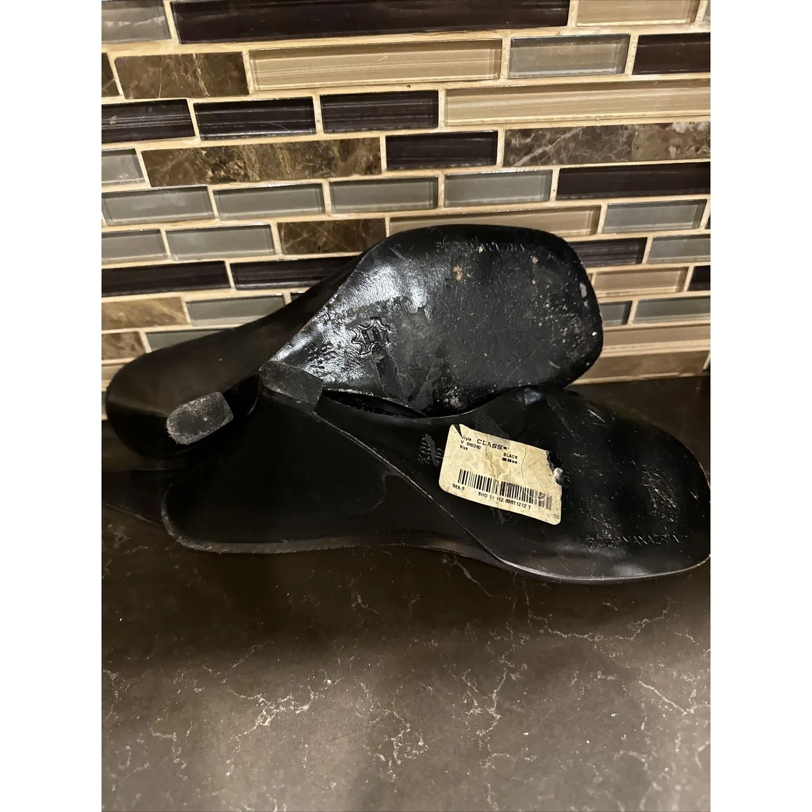 BCBGeneration Black Leather Wedges Sandals BCBG‎ Women’s Size 8B - Image 6