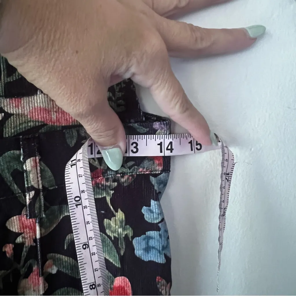 CIDER Lightweight Corduroy Dark Floral Overalls Jumpsuit Women’s SIZE SMALL new - Image 11