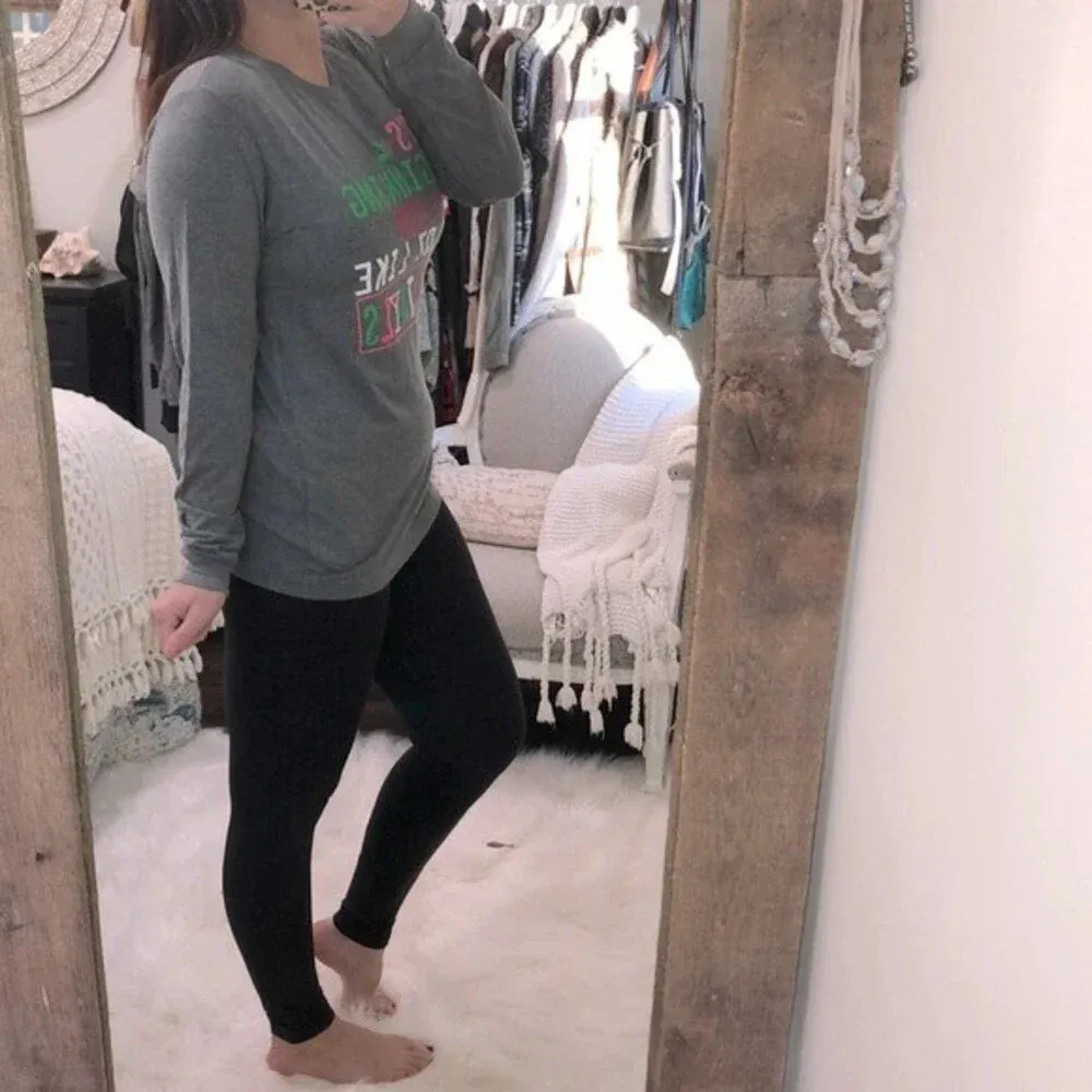 Atx mafia size medium Christmas funny graphic top - Image 3