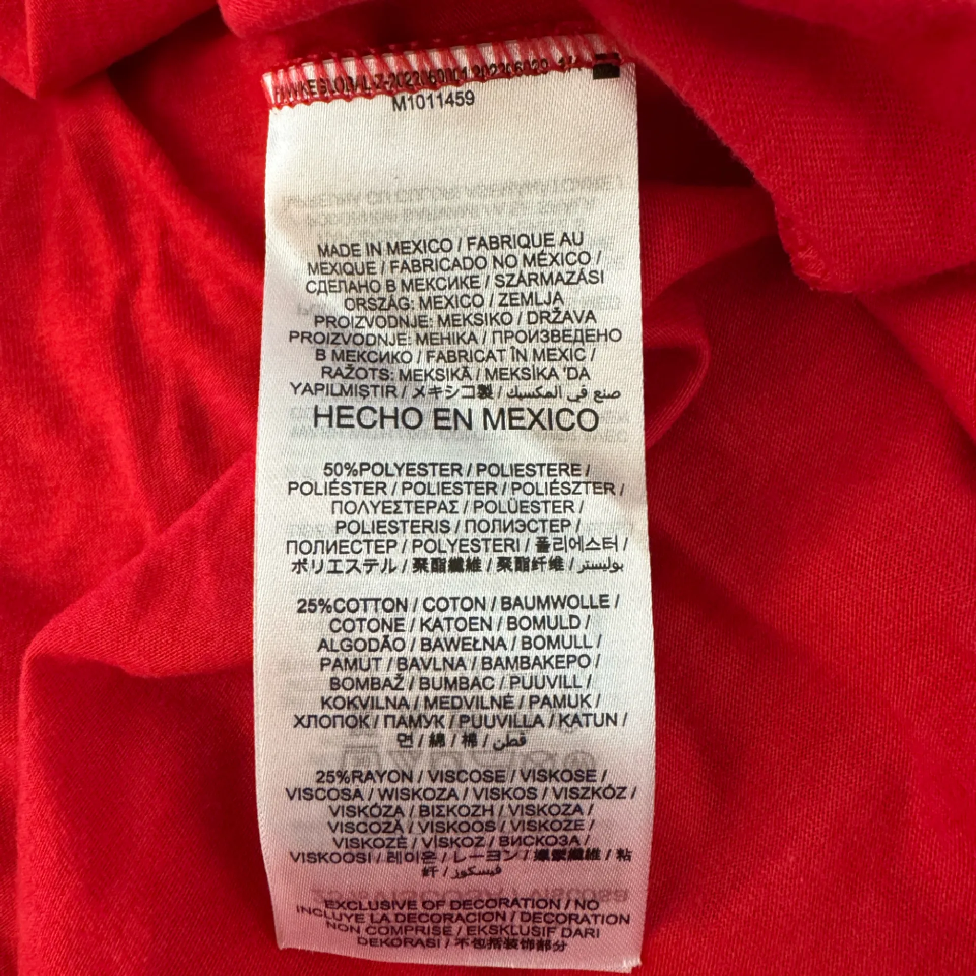 NWT! Women’s Nike Sugar Kings baseball red graphic v-neck t-shirt XL - Image 4