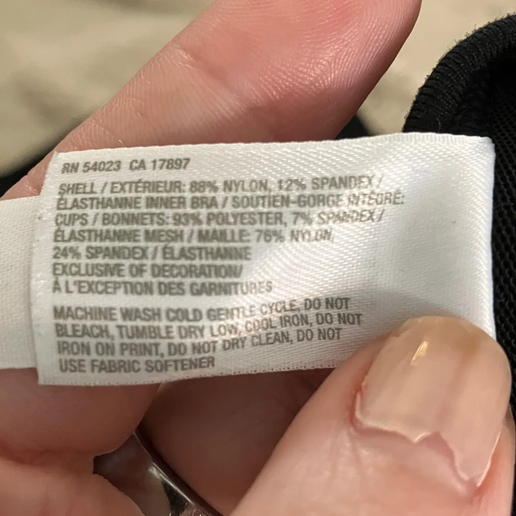 🎉4 for $20 GapBody Lace Racerback Tank Top, Medium Black - Image 4