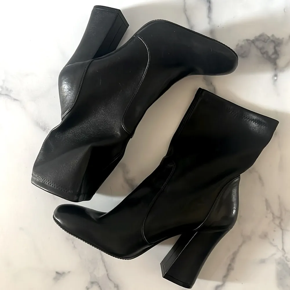 Stuart Weitzman Curveblock High Heel Booties in Black, Size 8 New $650 SOLD OUT! - Image 5