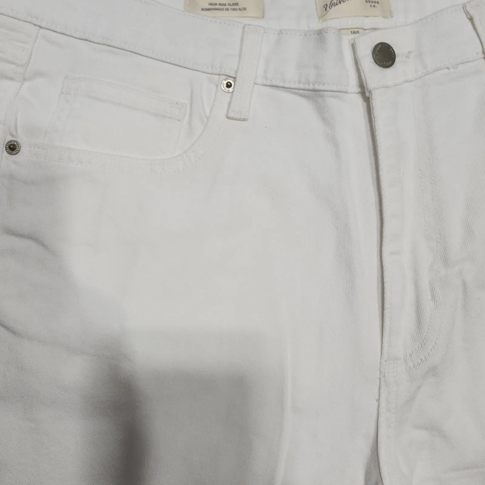 Universal thread high rise flair leg jeans W34''x  L42'' - Image 5