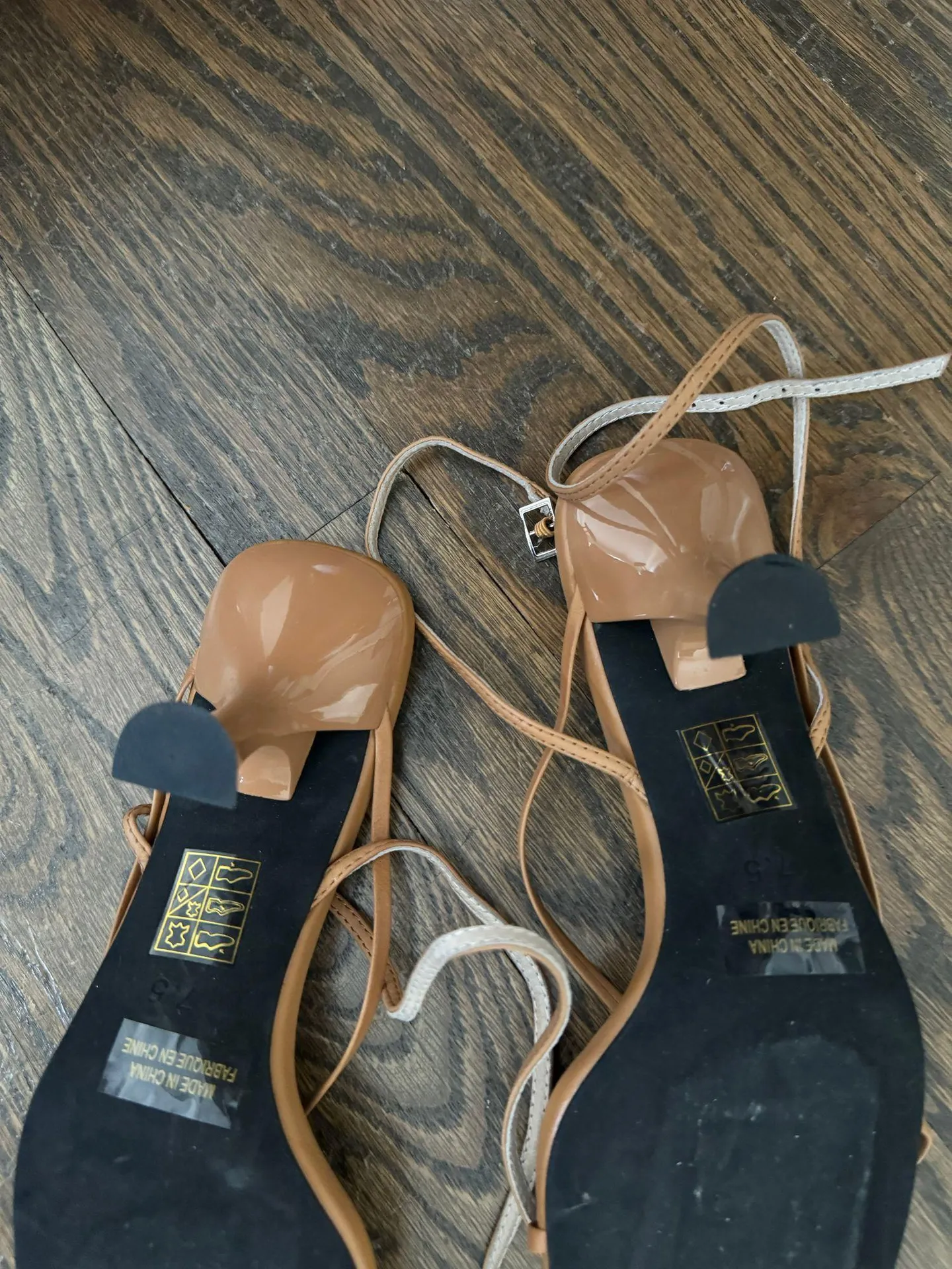 Jeffrey Campbell fluxx sandal in neutral 7.5 strappy kitten heel - Image 6